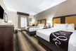 La Quinta Inn & Suites by Wyndham Orange - Second Medium