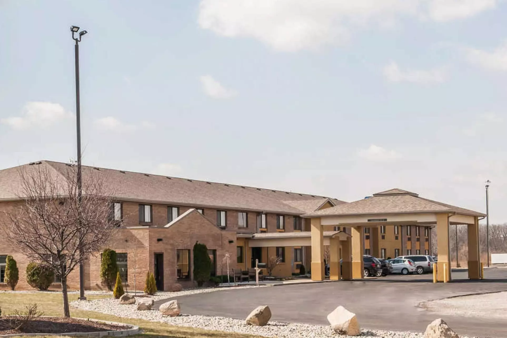 Quality Inn - Primary Image