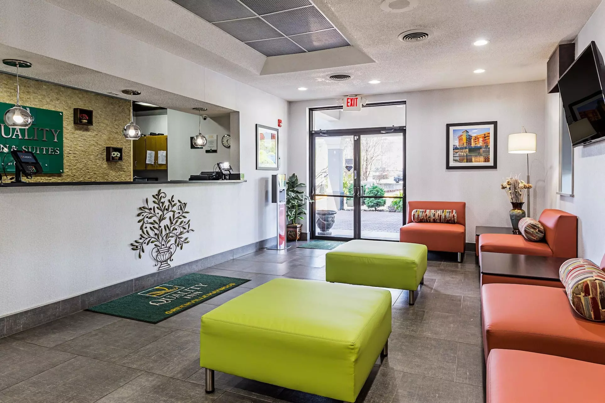 Quality Inn & Suites Greenville - Haywood Mall - Primary Image