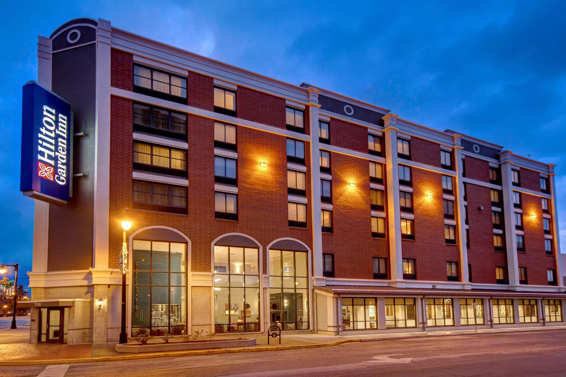 Hilton Garden Inn Terre Haute - Primary Image