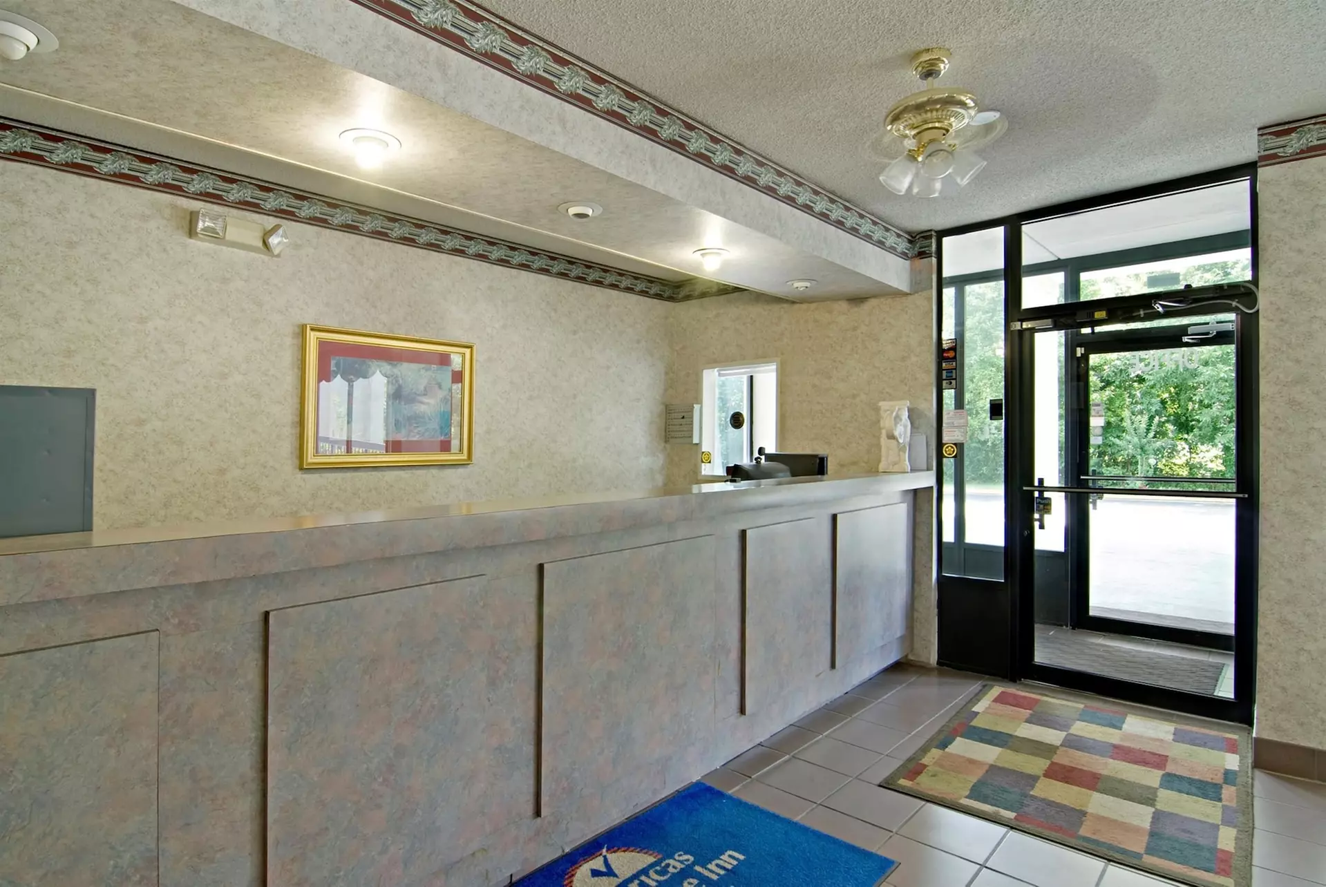Americas Best Value Inn & Suites Clarksdale - Primary Image