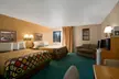 Super 8 by Wyndham Alexandria MN - Second Medium
