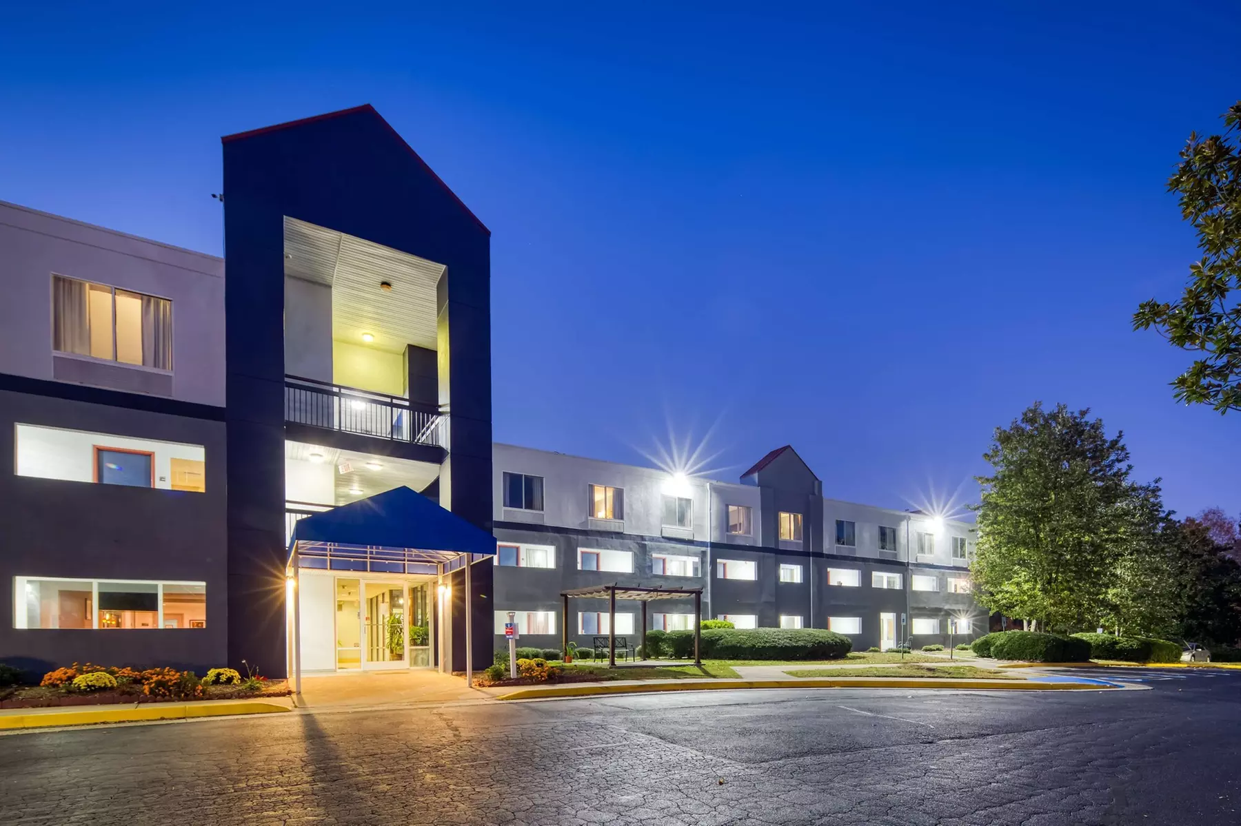SureStay Plus Hotel by Best Western Durham Medical Center - Primary Image