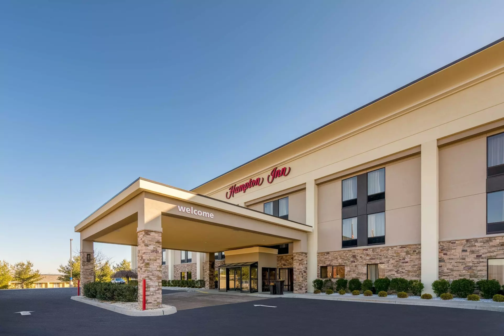 Hampton Inn Frostburg - Primary Image