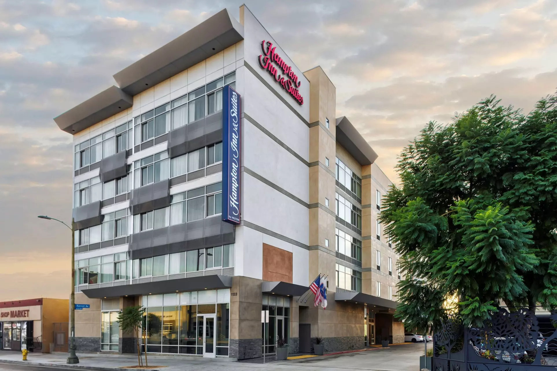 Hampton Inn & Suites Los Angeles/Hollywood - Primary Image