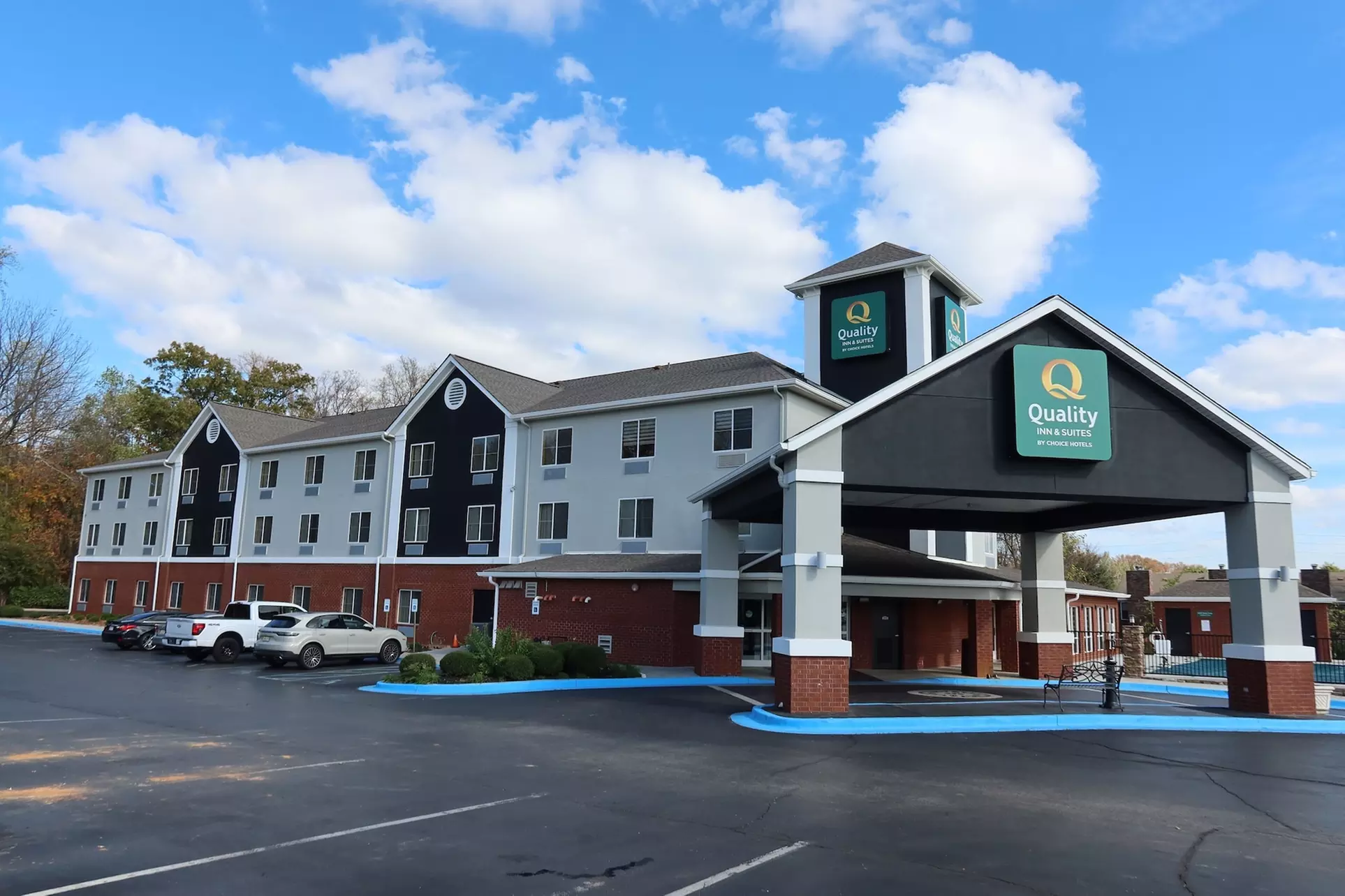 Quality Inn & Suites Huntsville Research Park Area - Primary Image