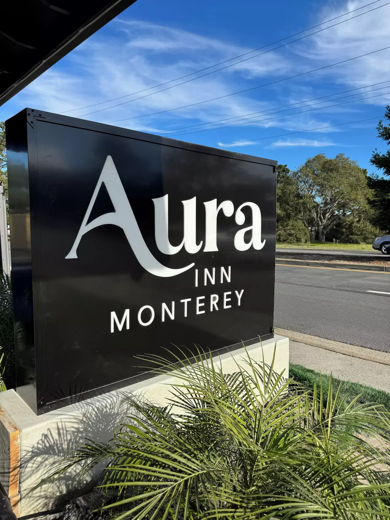 Aura Inn Monterey - Primary Image