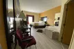 Days Inn & Suites by Wyndham Augusta Near Fort Eisenhower - Second Medium