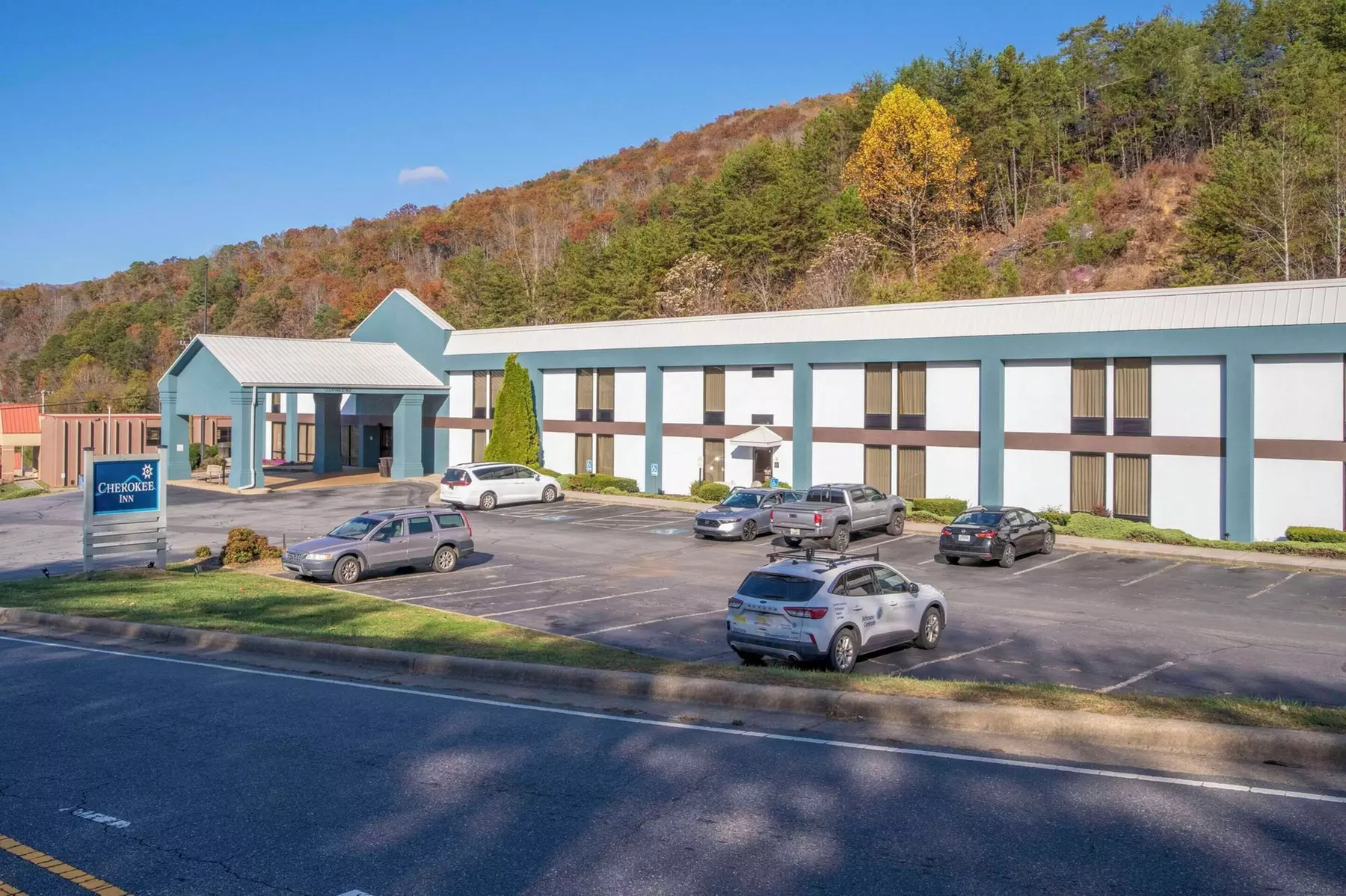 Cherokee Inn - Primary Image