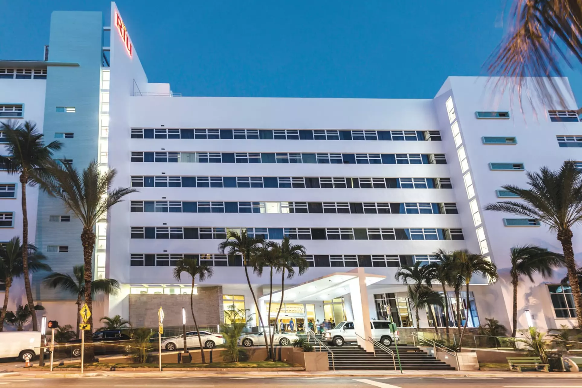 Hotel Riu Plaza Miami Beach - Primary Image