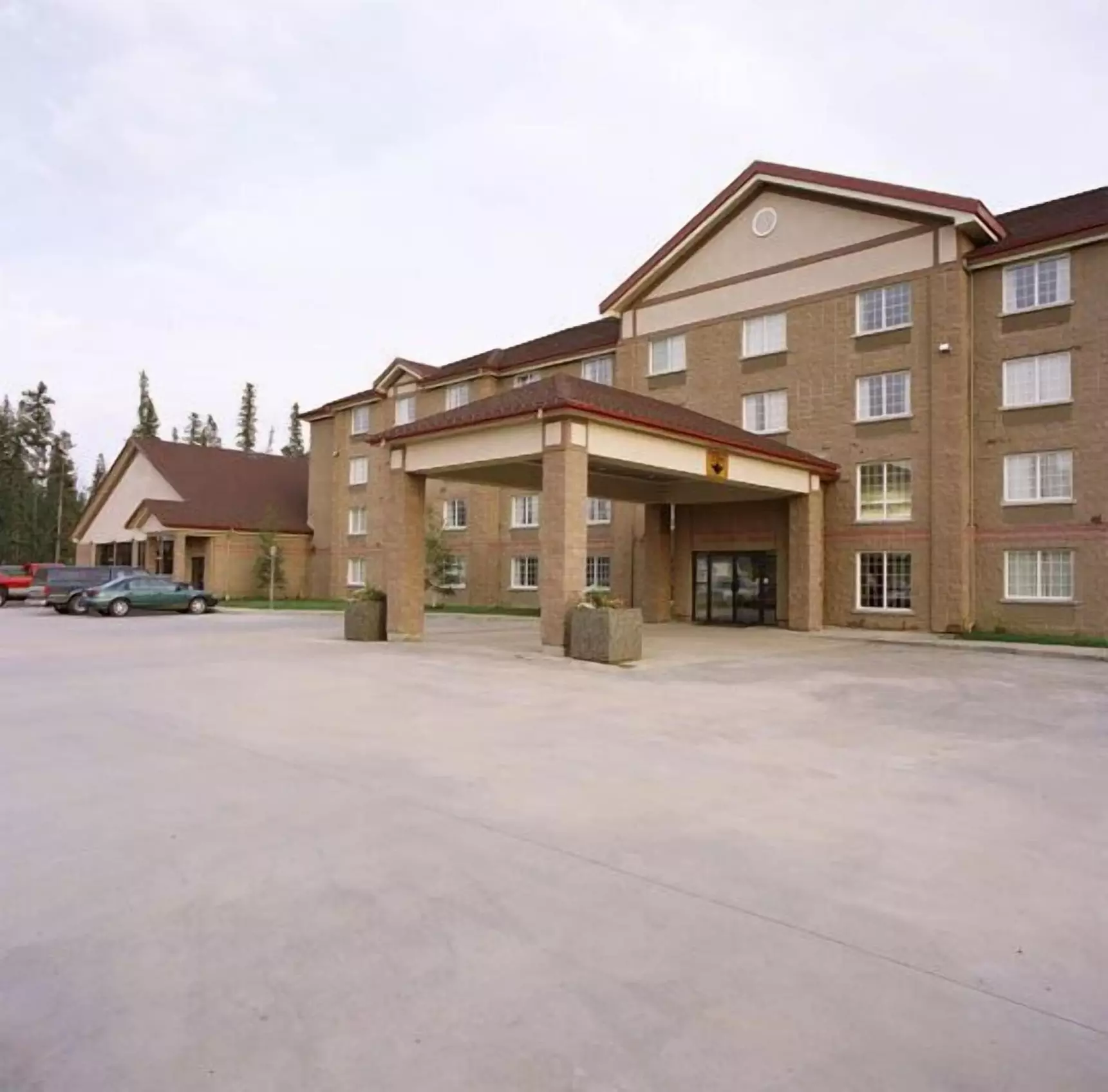 Woodlands Inn & Suites - Primary Image