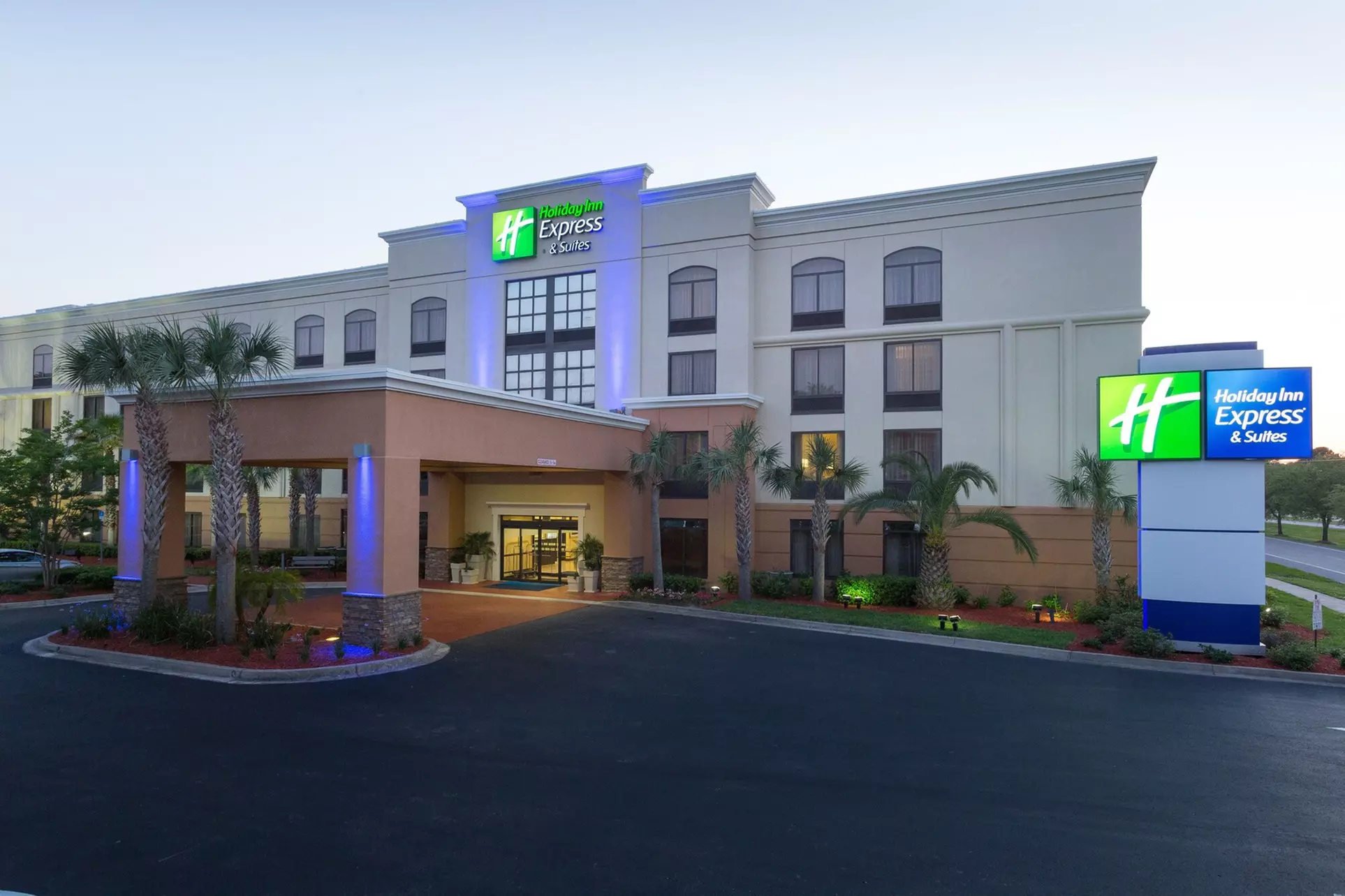 Holiday Inn Express & Suites Jacksonville Airport by IHG - Primary Image