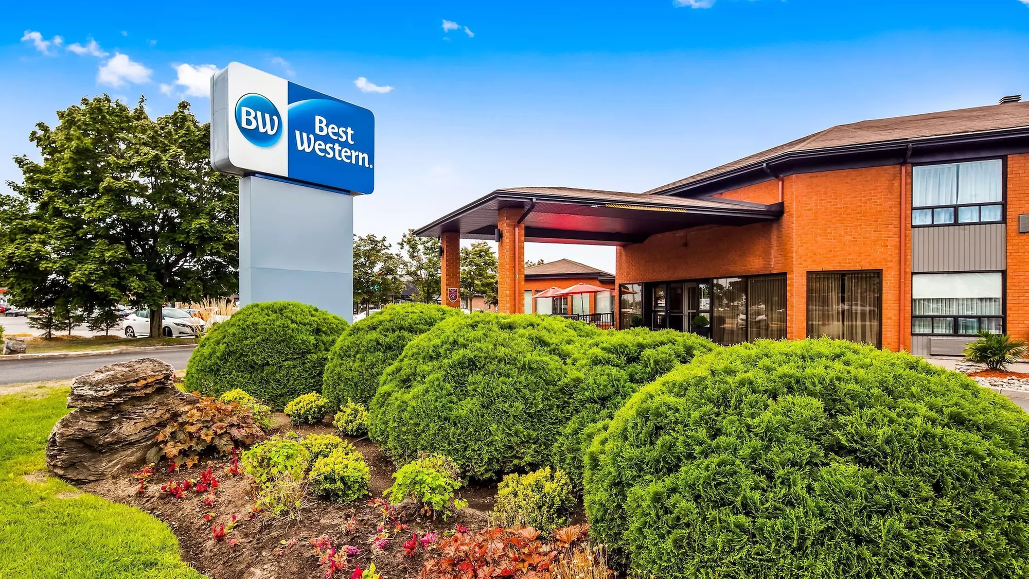 Best Western Hotel Brossard - Primary Image