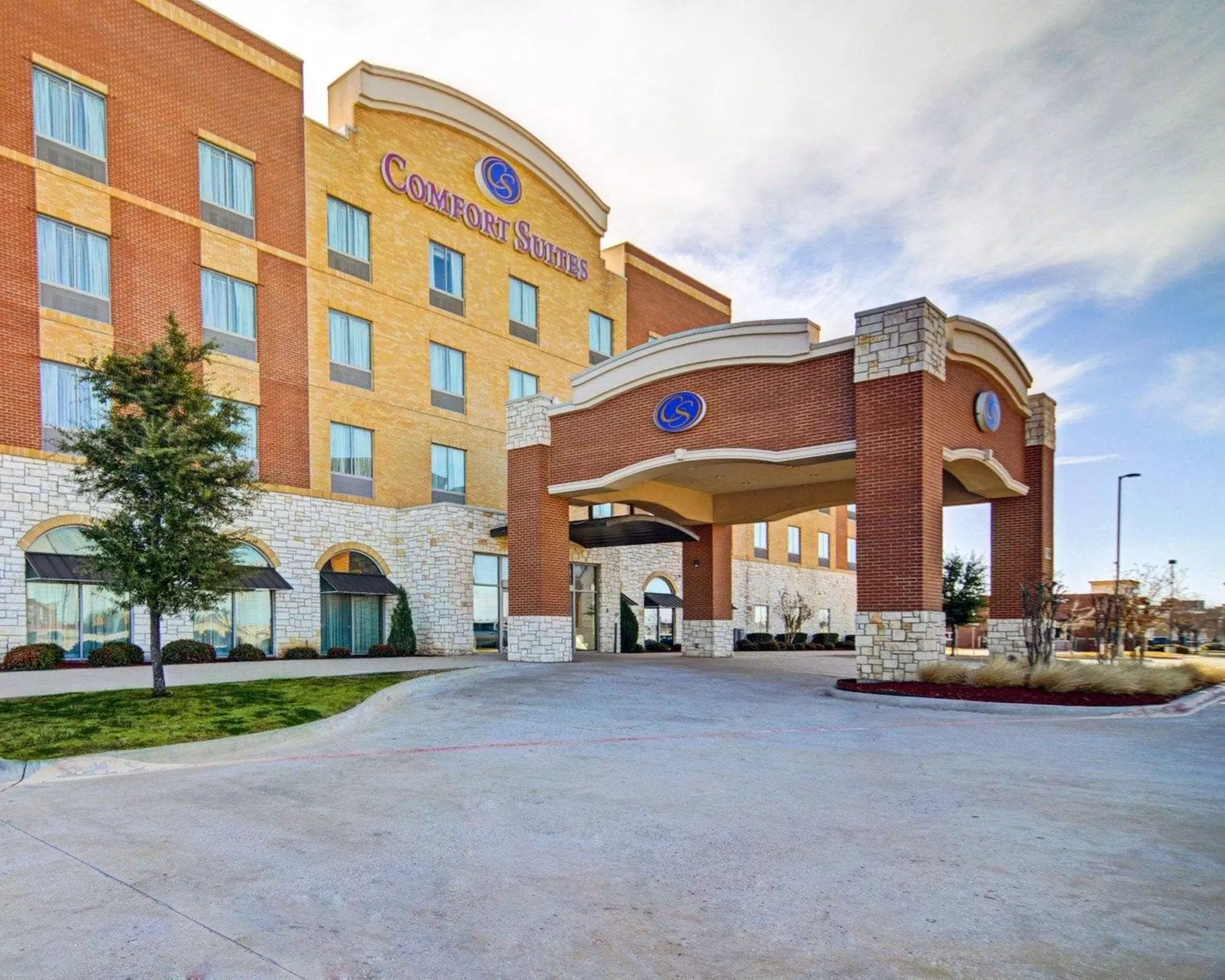 Comfort Suites Frisco - Primary Image