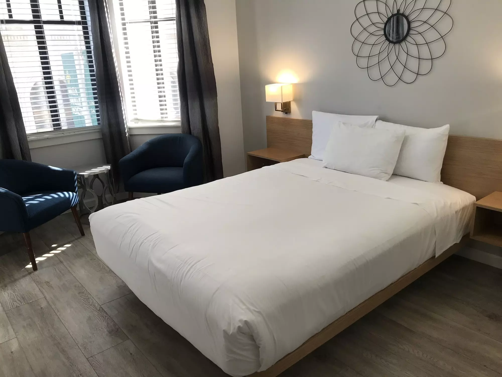Touchstone Hotel - City Center - Primary Image