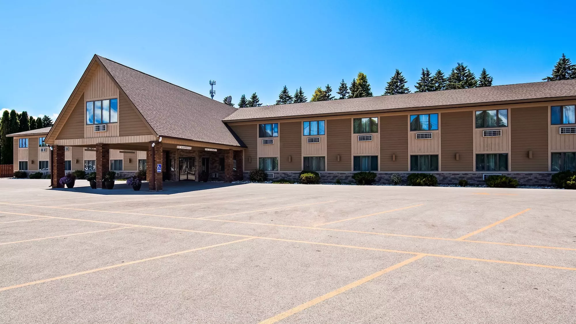 Best Western Maritime Inn - Primary Image
