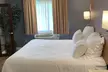 Super 8 by Wyndham Sturbridge - Second Medium
