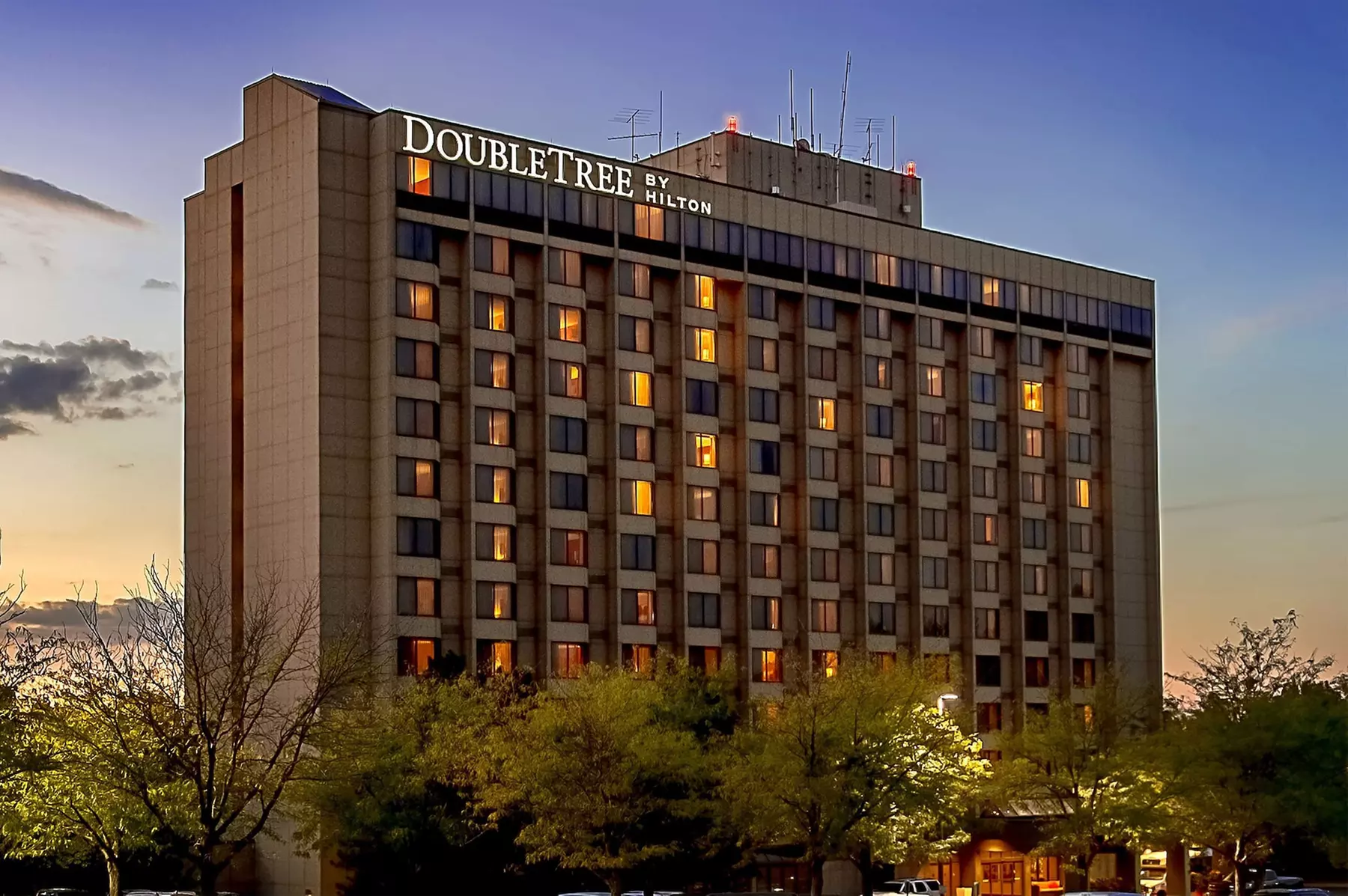 DoubleTree by Hilton Hotel St. Louis - Chesterfield - Primary Image