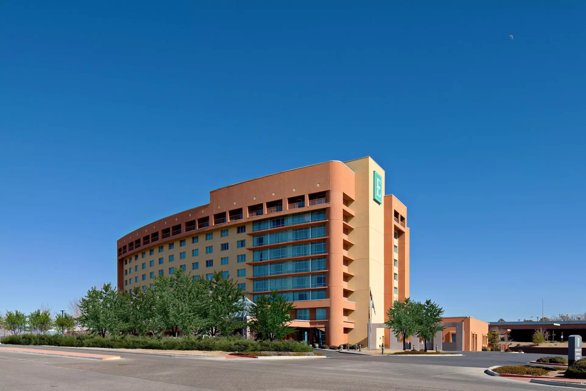 Embassy Suites by Hilton Albuquerque - Primary Image