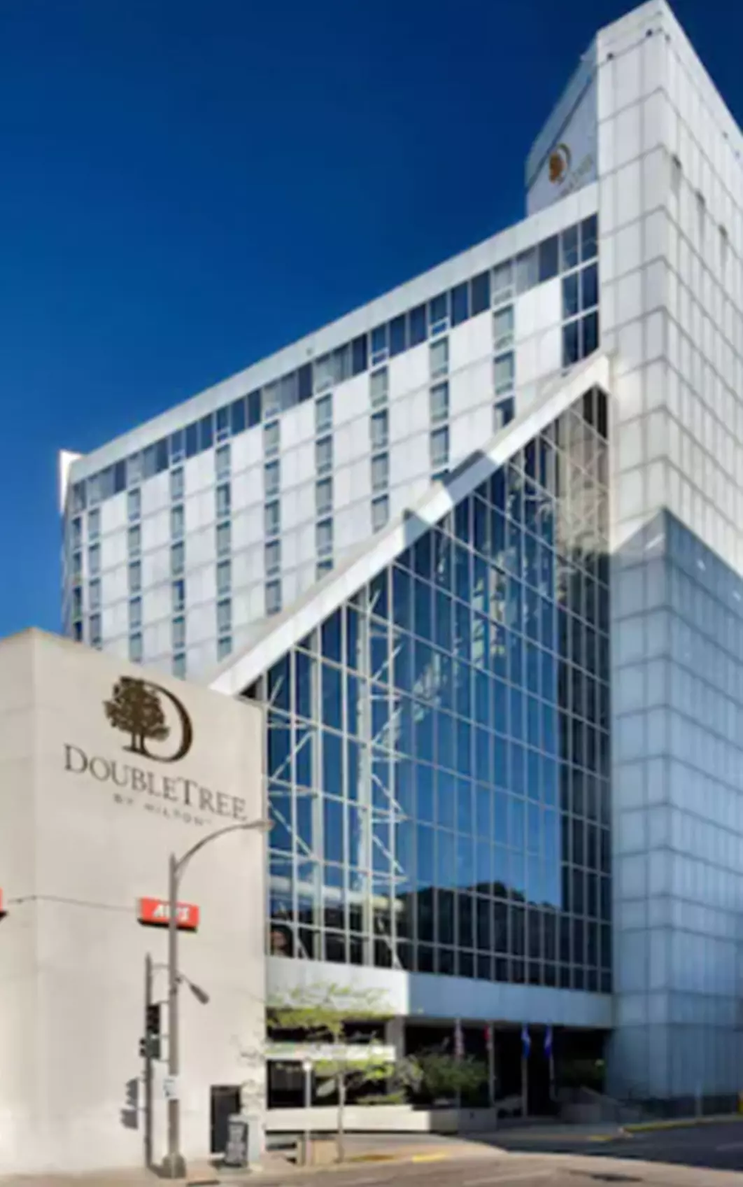 DoubleTree by Hilton Hotel St. Paul Downtown - Primary Image