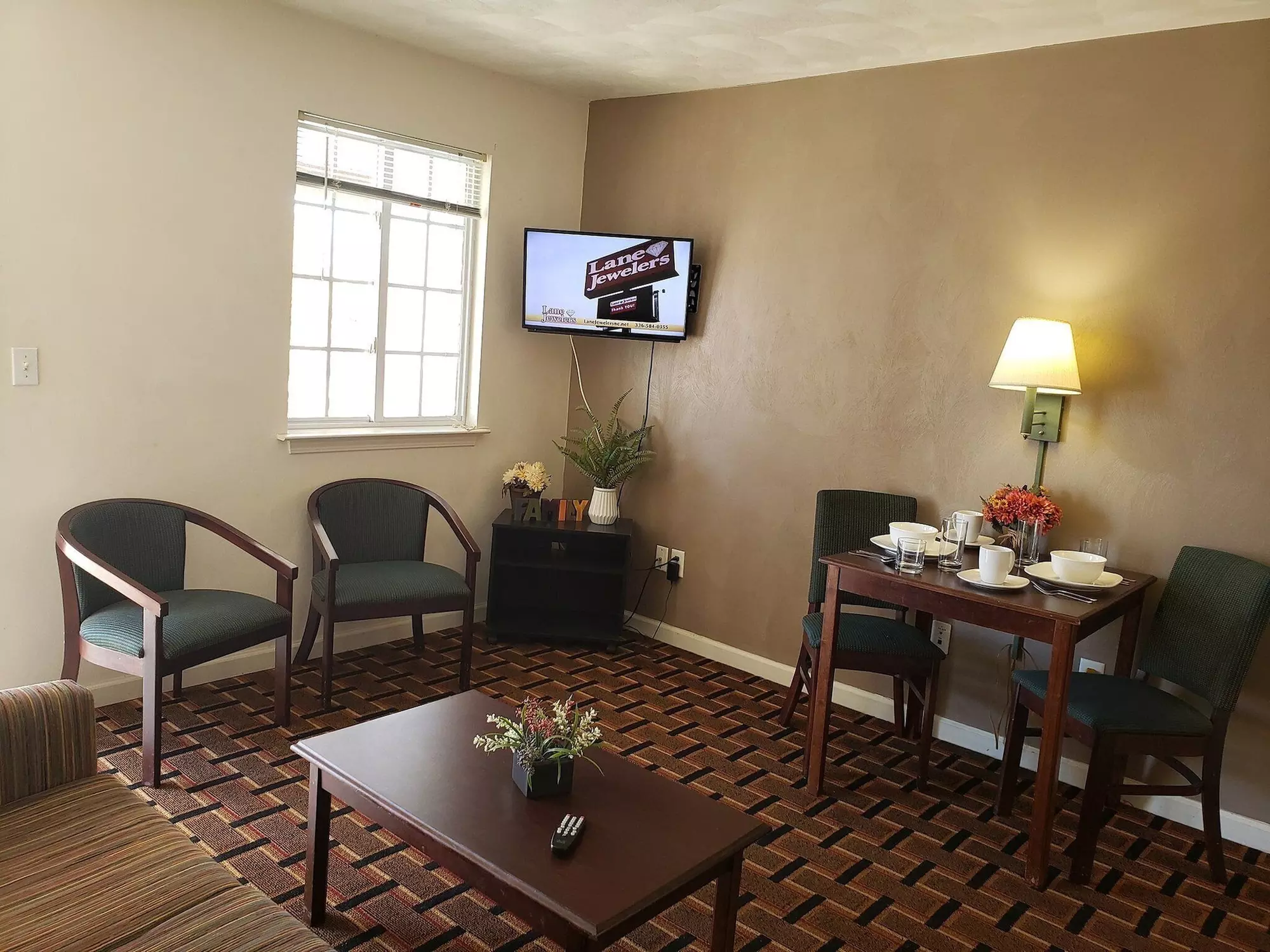 Affordable Suites Burlington