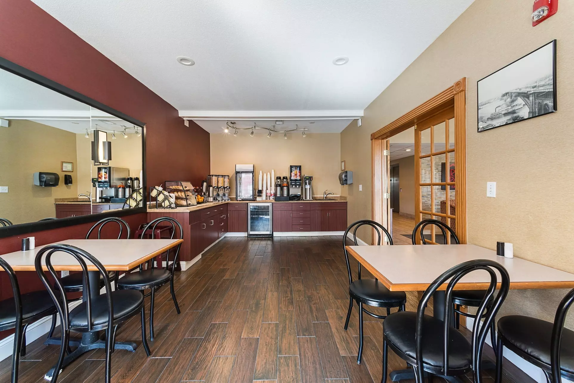 Red Roof Inn St Louis - Troy, IL - Primary Image