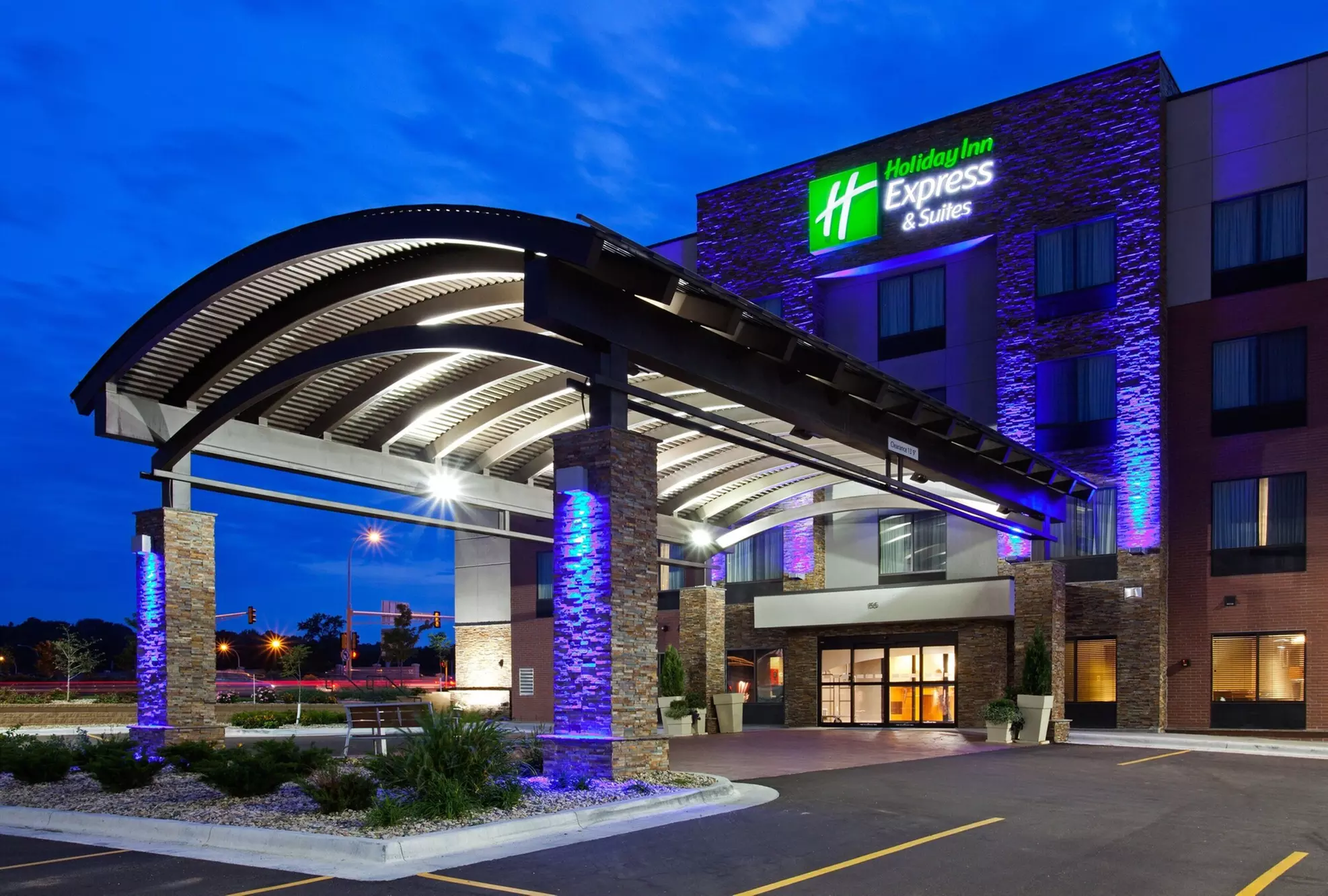 Holiday Inn Express & Suites Rochester – Mayo Clinic Area by IHG - Primary Image