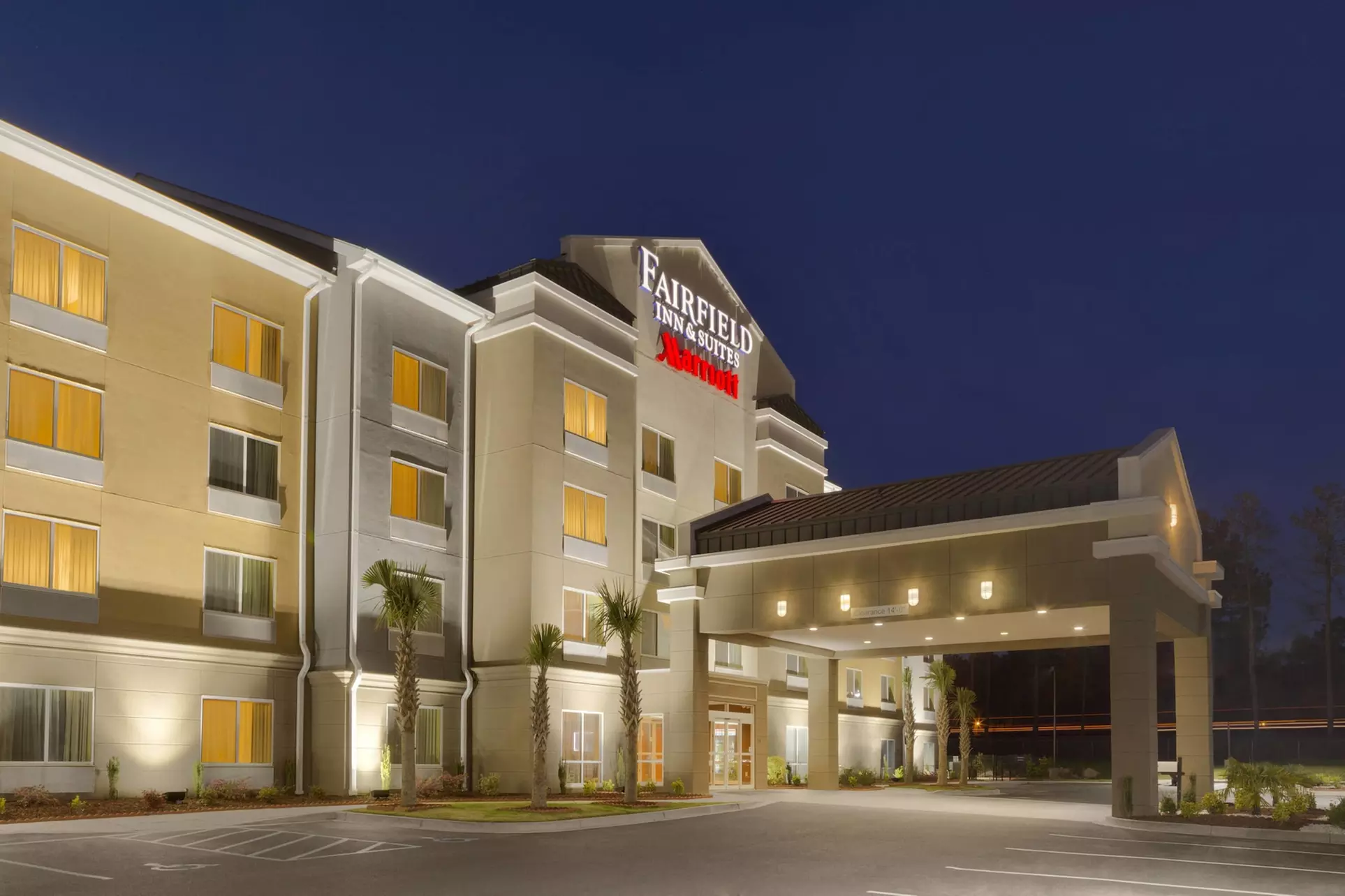Fairfield Inn and Suites by Marriott Columbia - Primary Image
