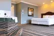 Days Inn by Wyndham Eureka CA - Second Medium