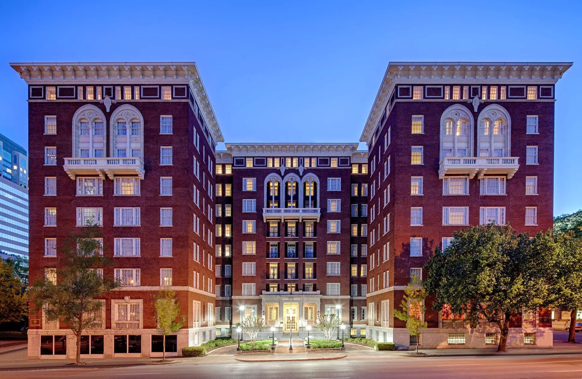 Hampton Inn & Suites Birmingham-Downtown-Tutwiler - Primary Image