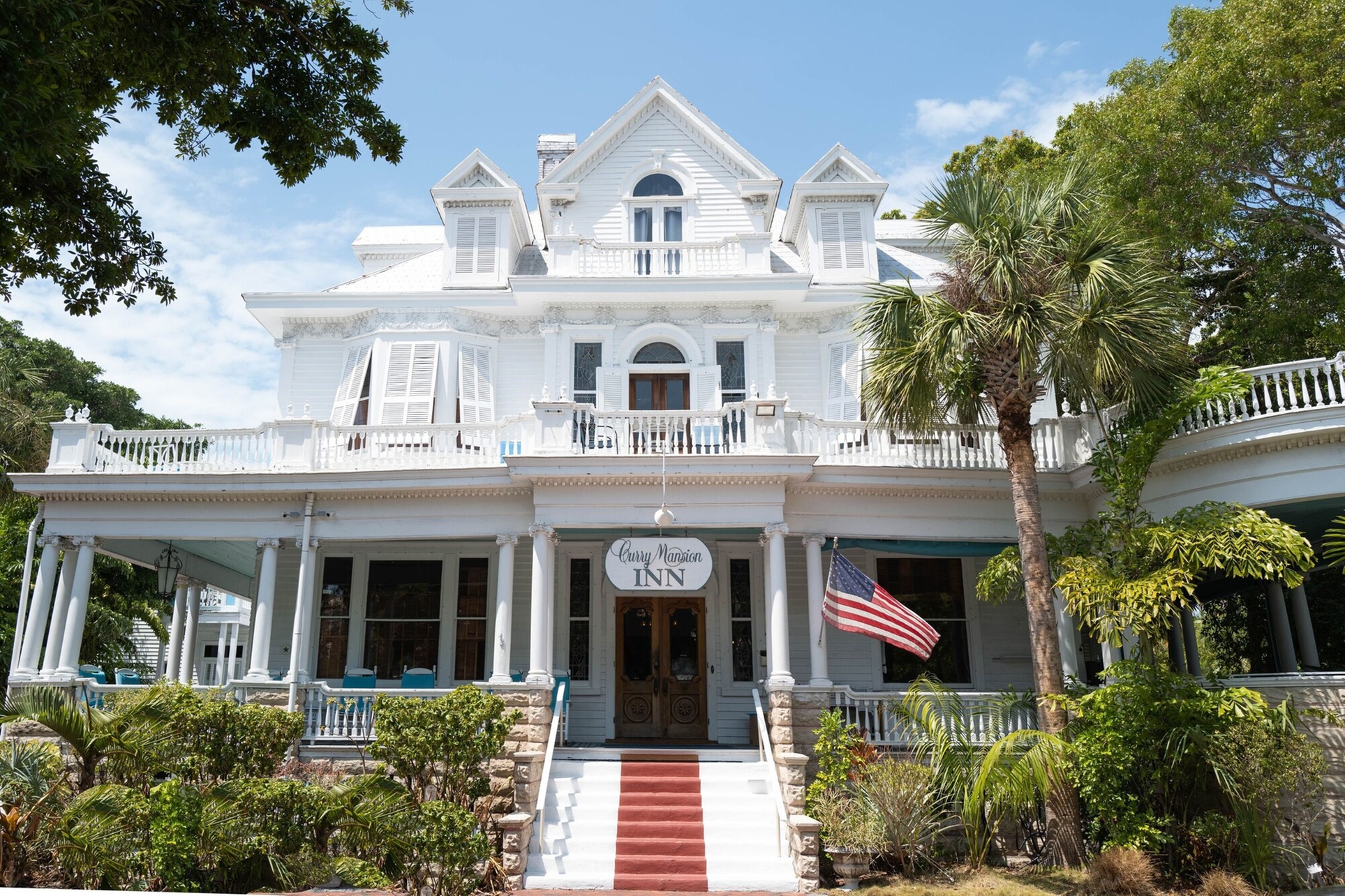 Amsterdam's Curry Mansion Inn