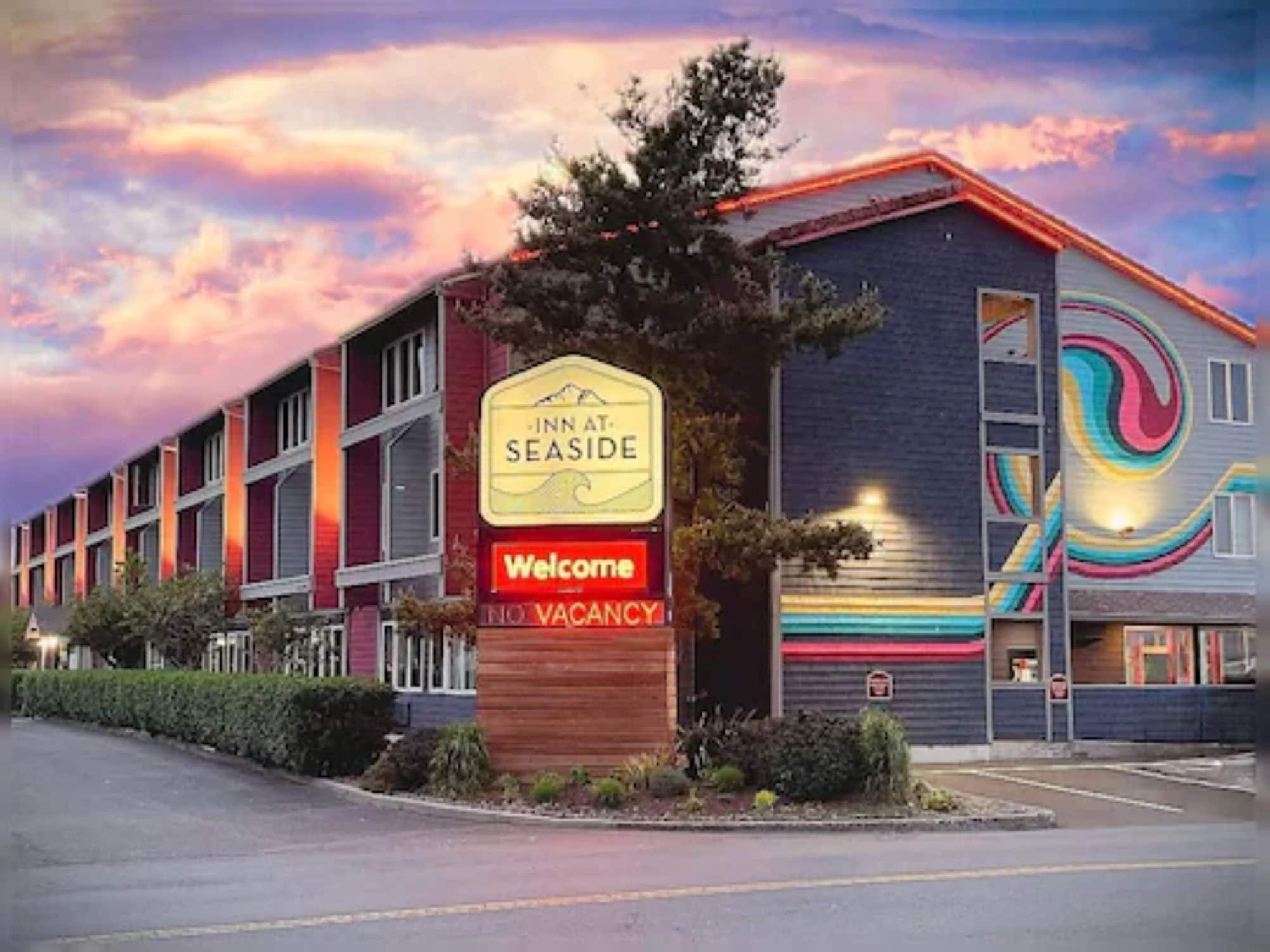Inn At Seaside