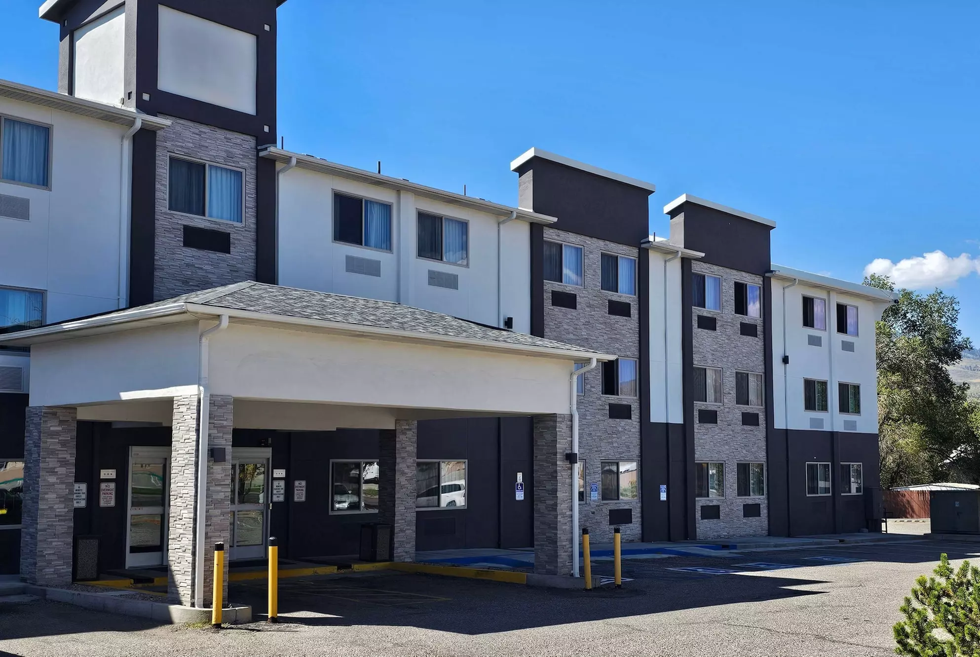 Wingate by Wyndham Los Alamos - Primary Image