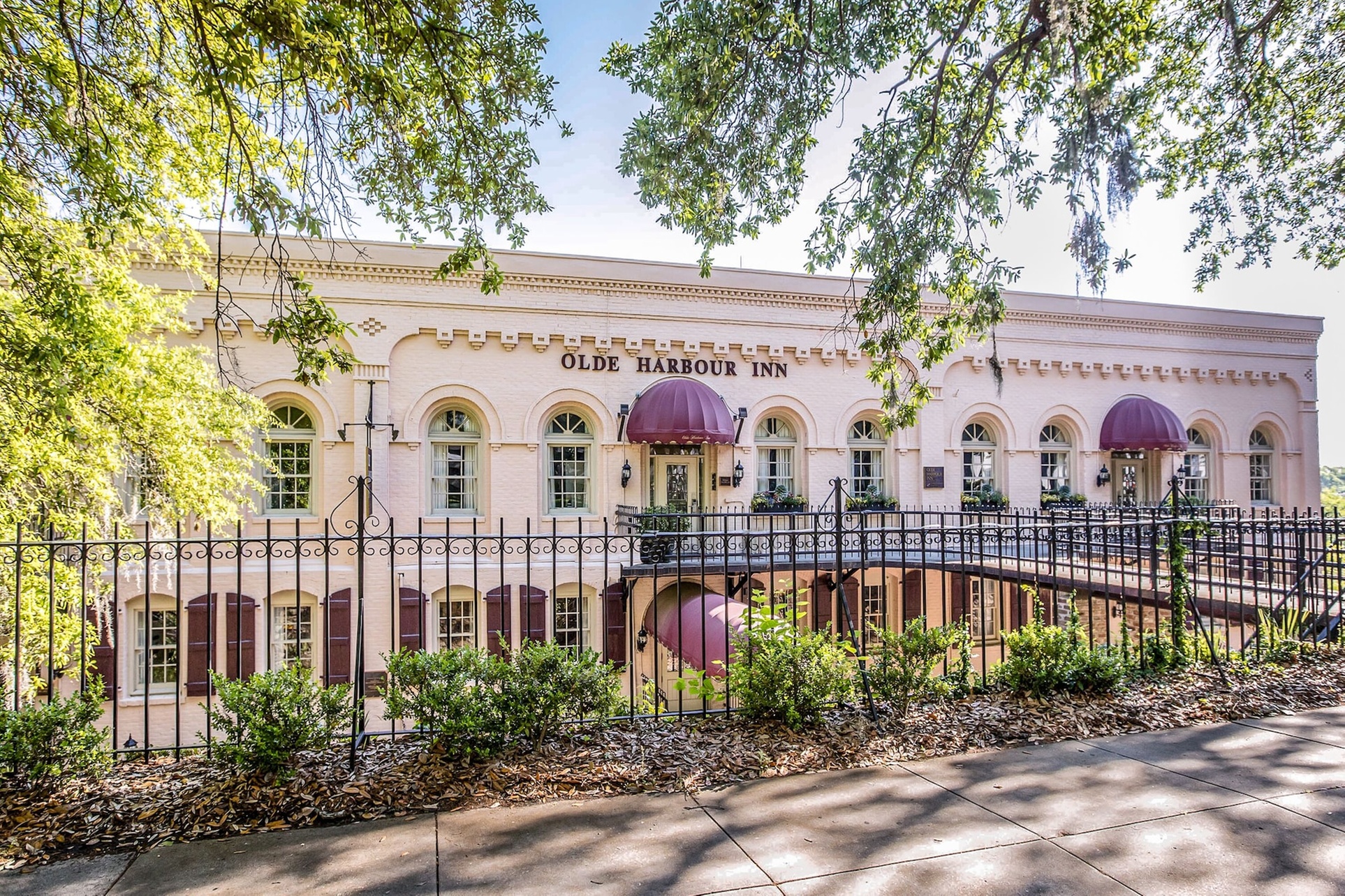 Olde Harbour Inn, Historic Inns of Savannah.