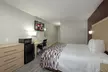 Red Roof Inn Raleigh North-Crabtree Mall/PNC Arena - Second Medium