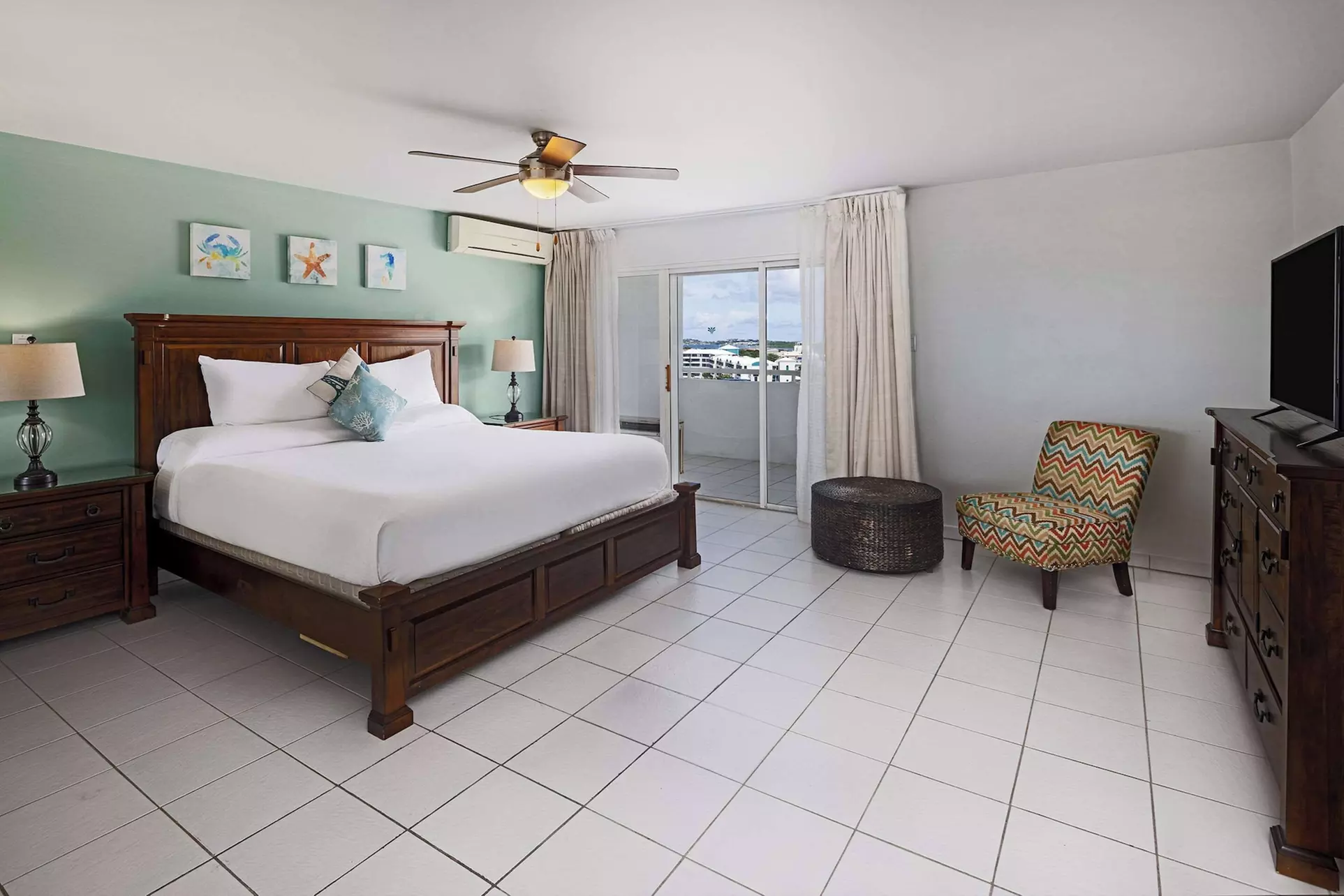 The Atrium Beach Resort and Spa, Ascend Hotel Collection - Primary Image