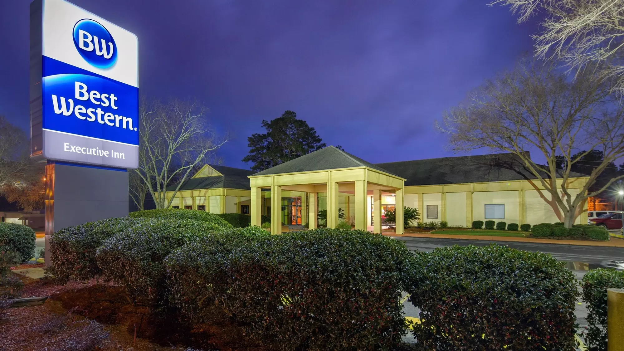 Best Western Executive Inn - Primary Image