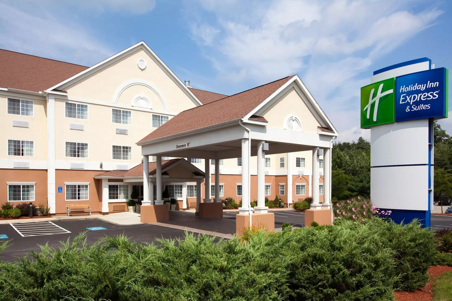 Holiday Inn Express Hotel & Suites Boston-Marlboro by IHG - Primary Image