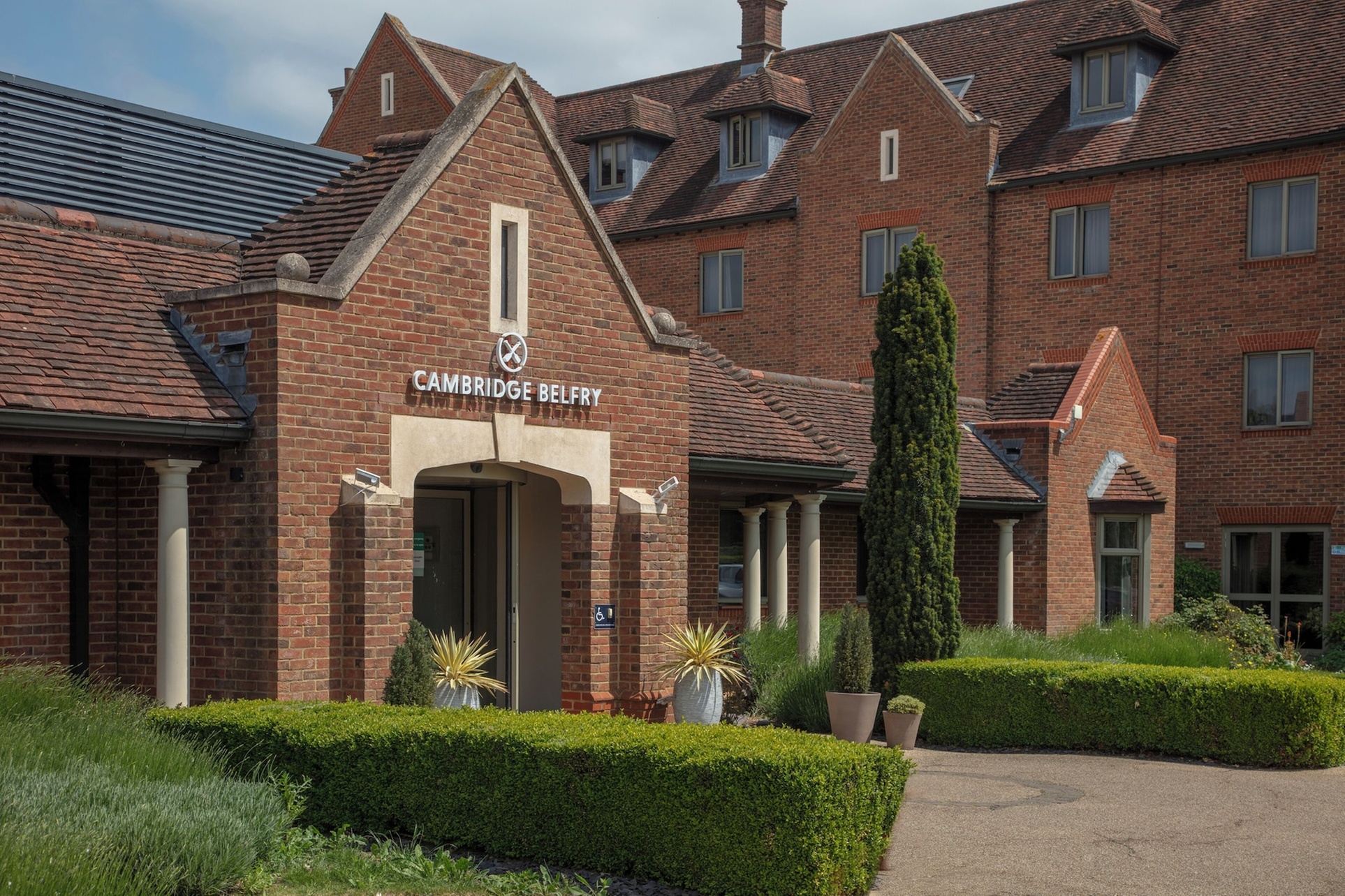 Cambridge Belfry Hotel & Spa