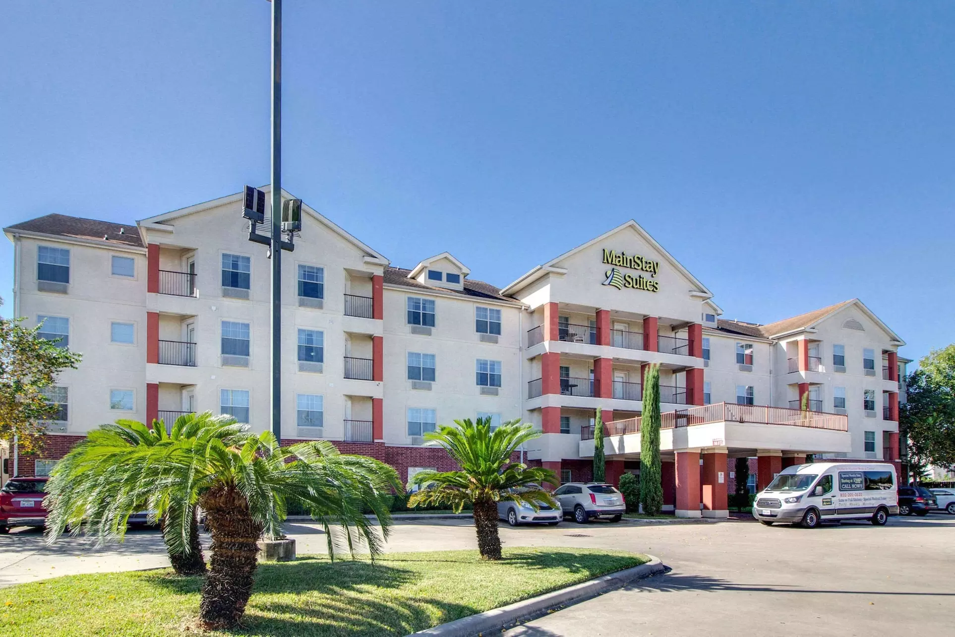 MainStay Suites Texas Medical Center/Reliant Park - Primary Image