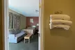Howard Johnson by Wyndham Ridgecrest, CA - Second Medium
