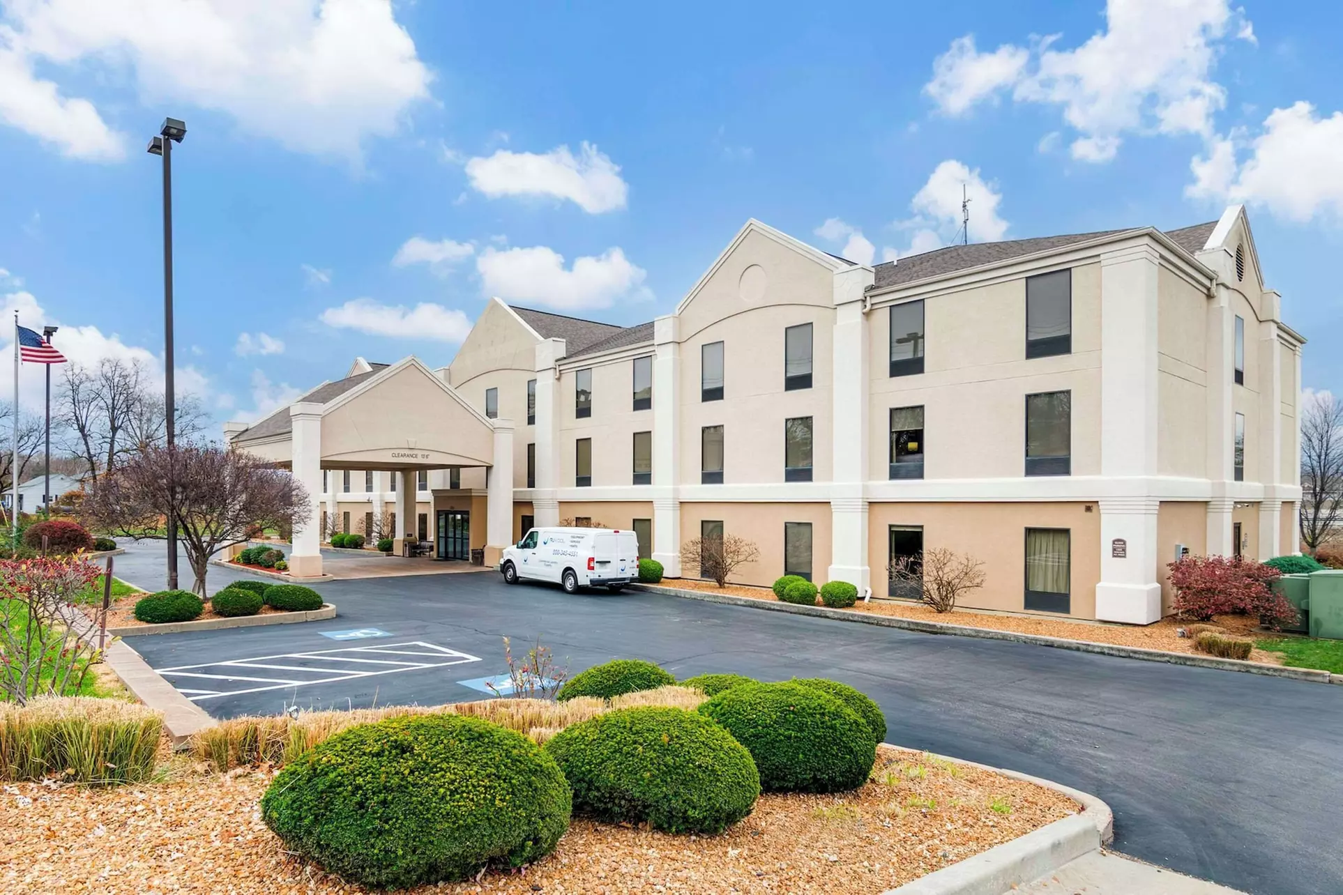 Comfort Inn Near Six Flags St. Louis - Primary Image