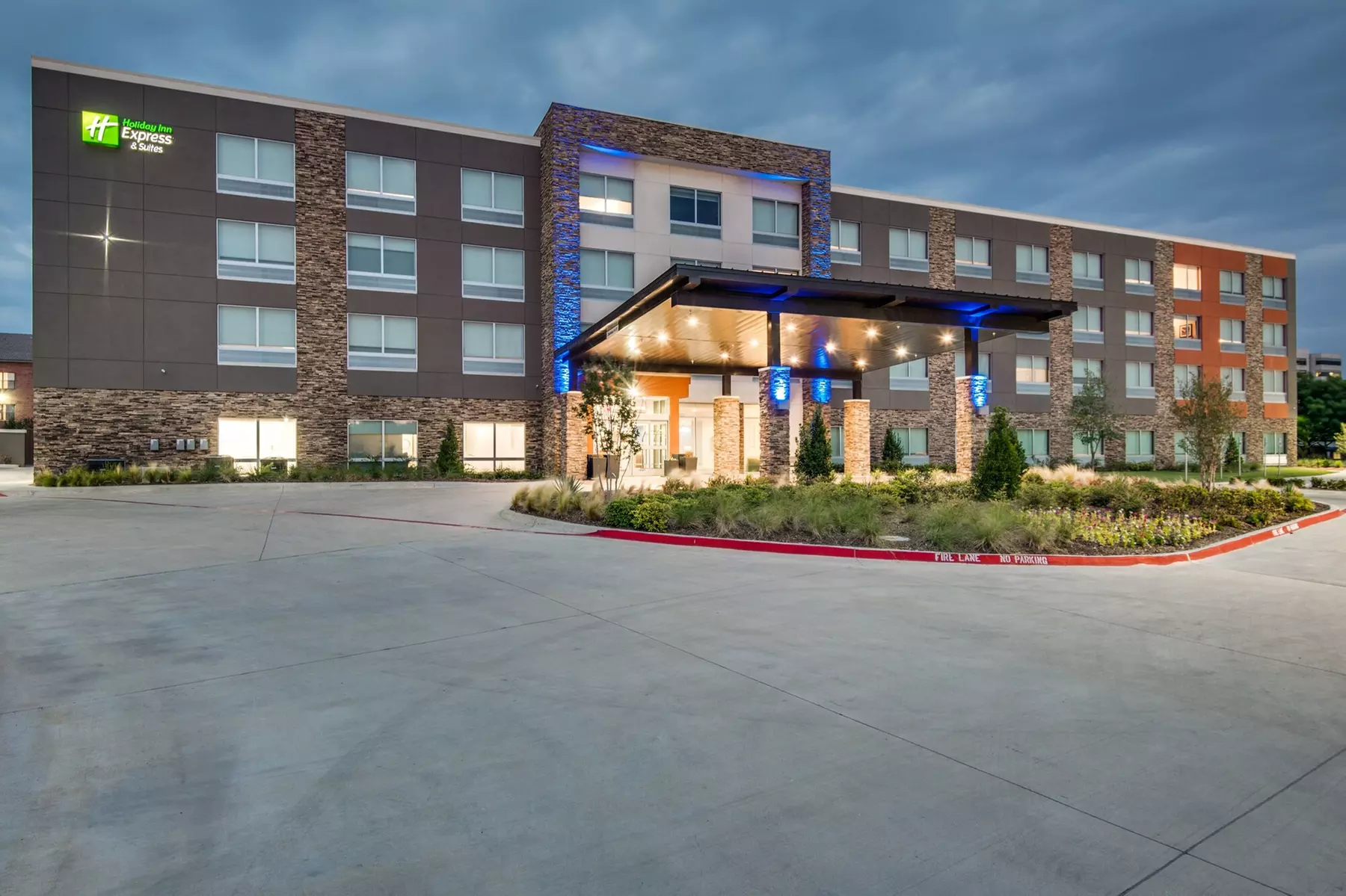 Holiday Inn Express & Suites Dallas North - Addison by IHG - Primary Image