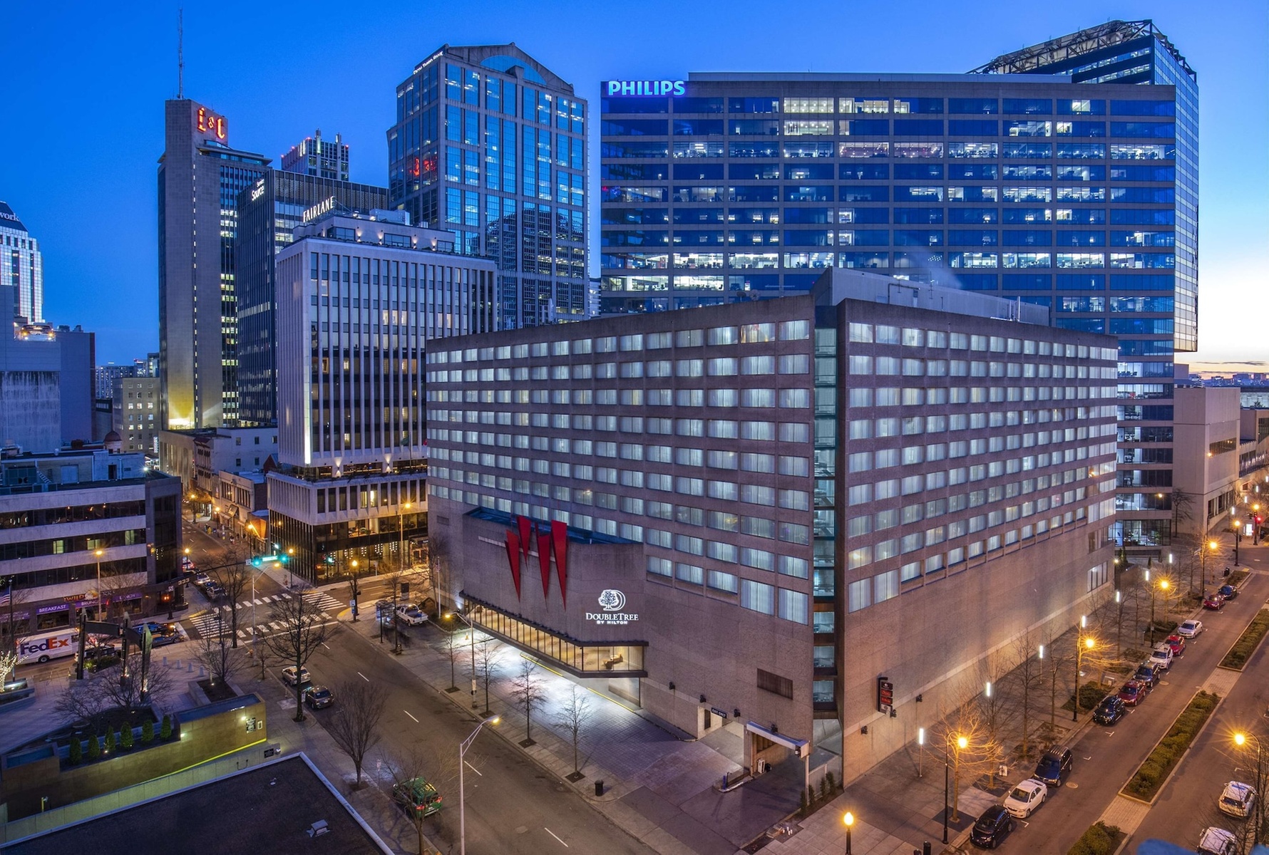 DoubleTree by Hilton Hotel Nashville Downtown - Primary Image