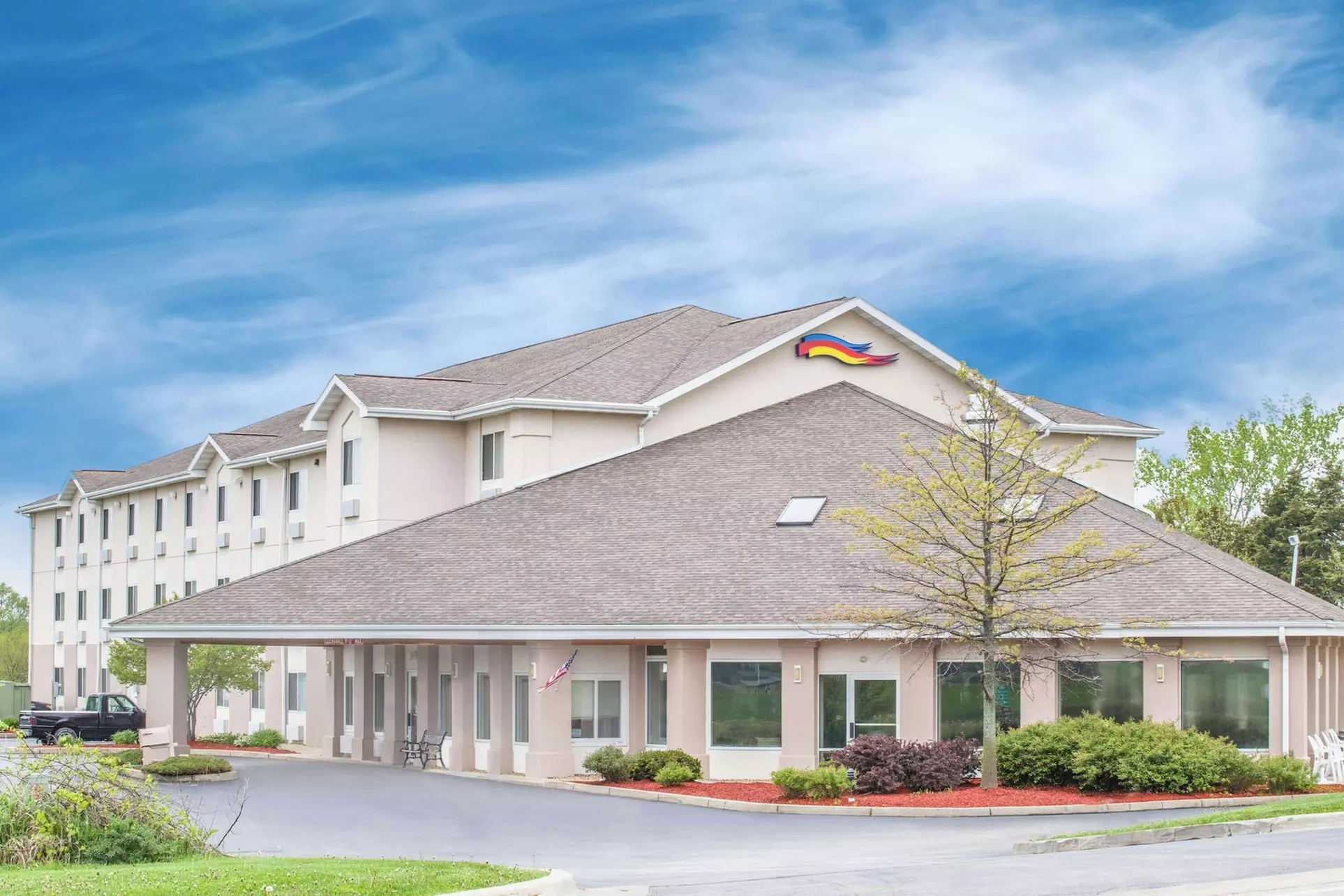 Baymont by Wyndham Freeport - Primary Image