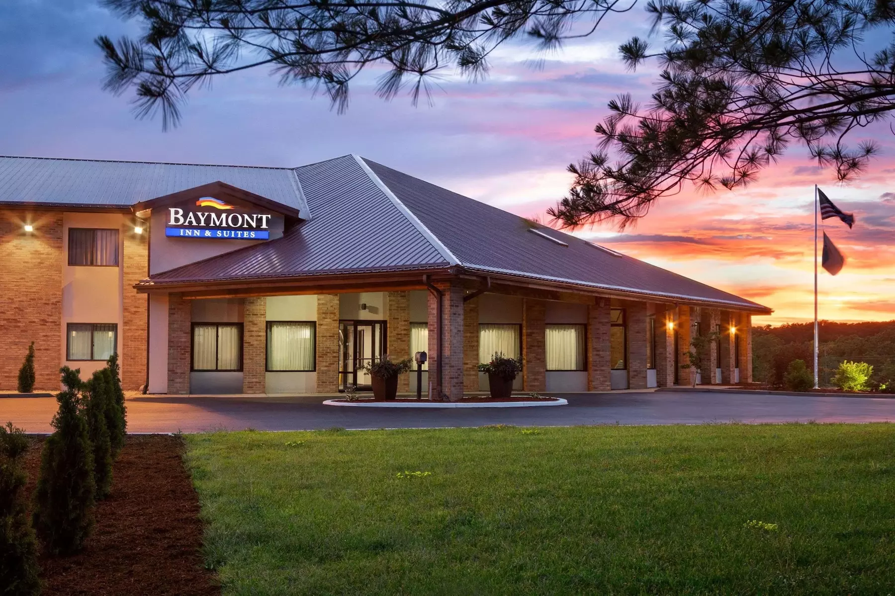 Baymont by Wyndham Warrenton - Primary Image