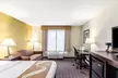 Quality Inn Milwaukee/Brookfield - Second Medium