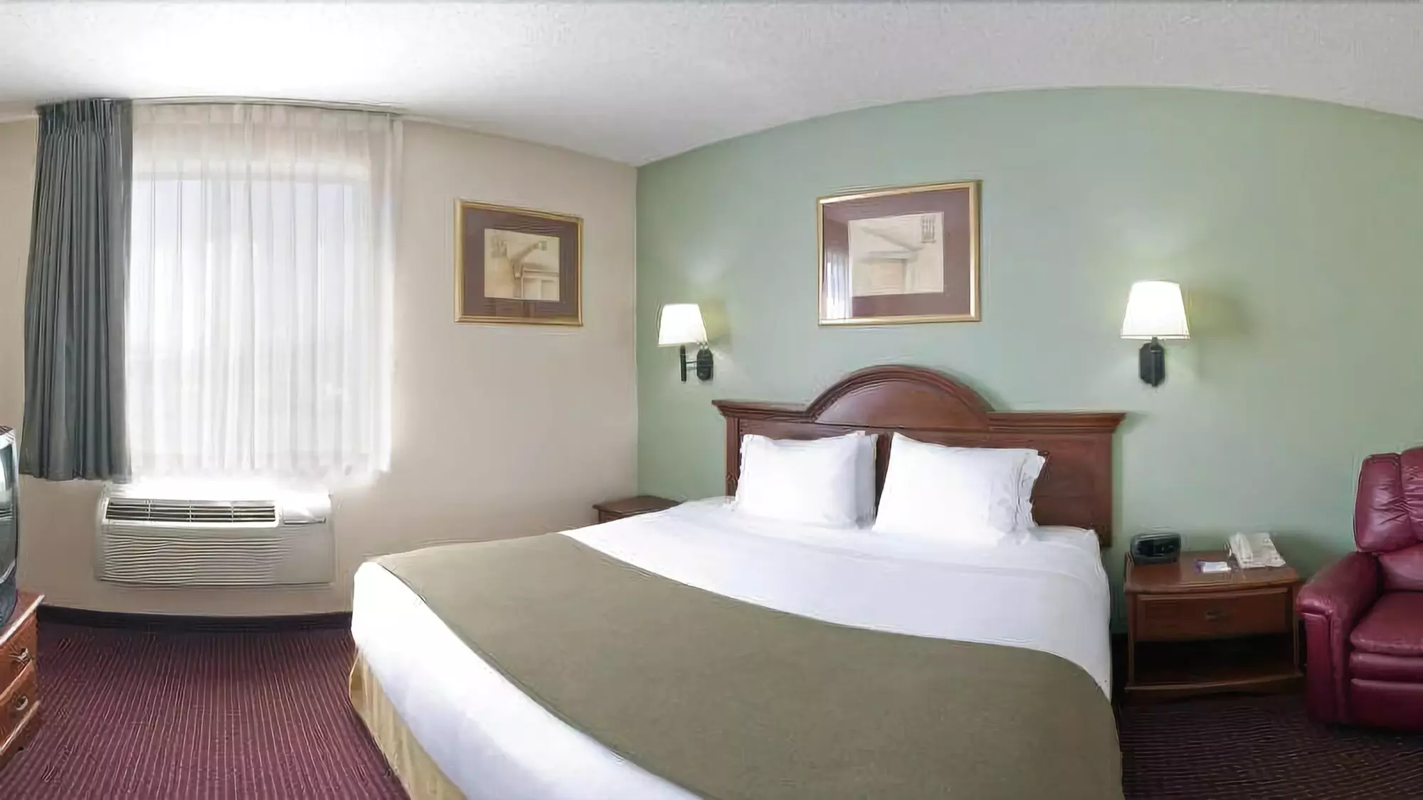 Brownwood Express Inn & Suites - Primary Image