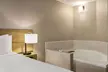 Days Inn by Wyndham Kuttawa/Eddyville - Second Medium
