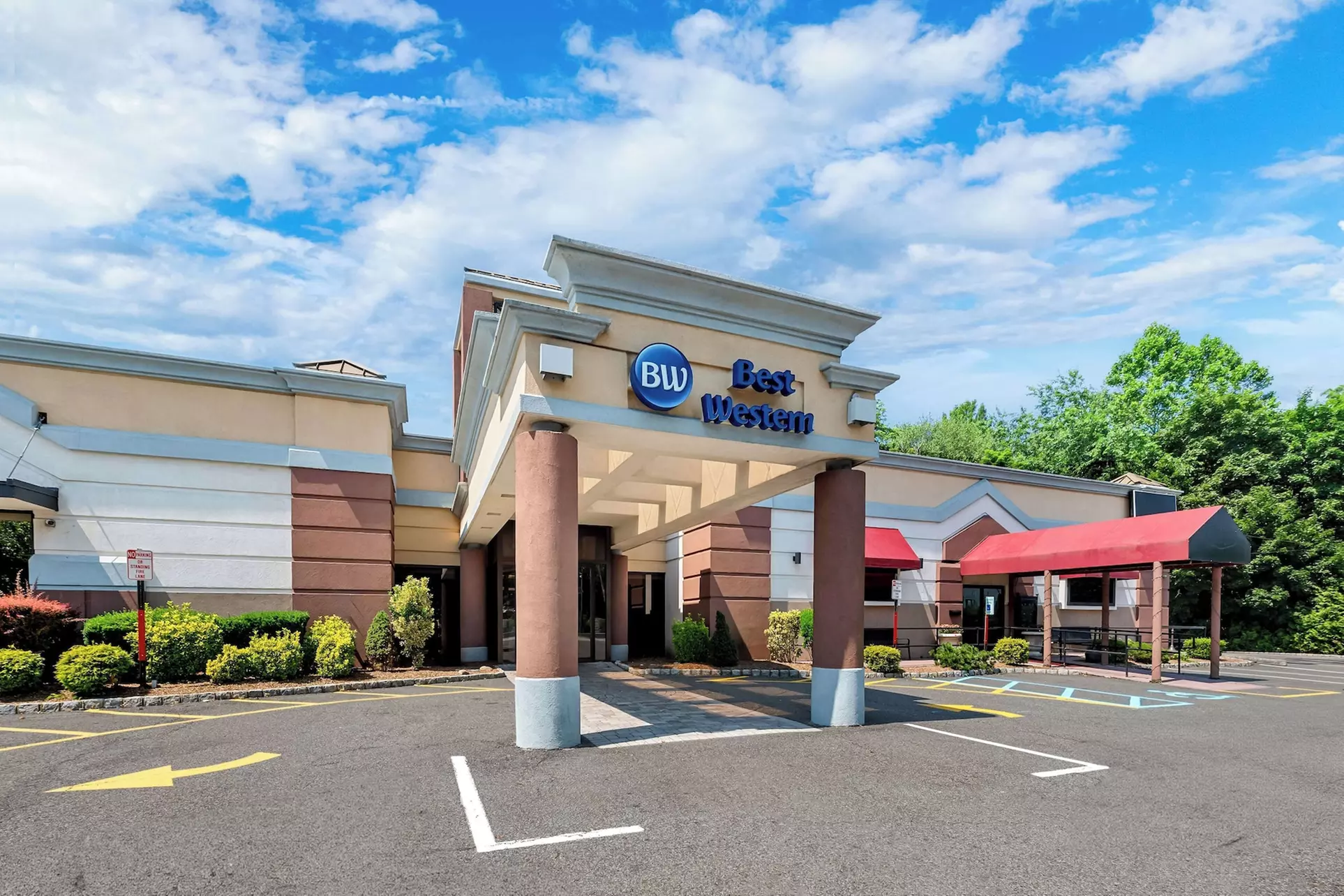 Best Western The Inn At Ramsey - Primary Image